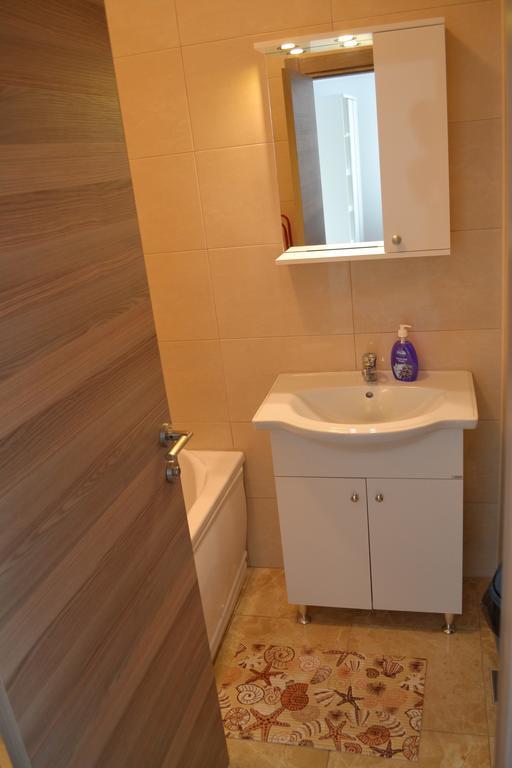 Apartament Antonia Summerland Mamaia Eksteriør bilde